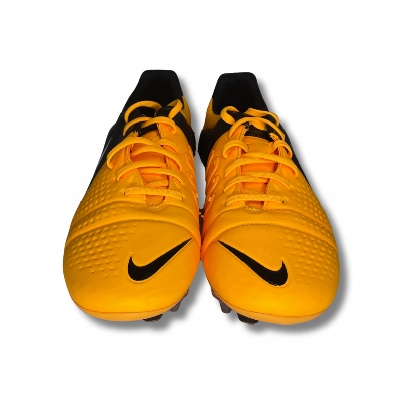 Nike CTR360 Maestri III SG-Pro