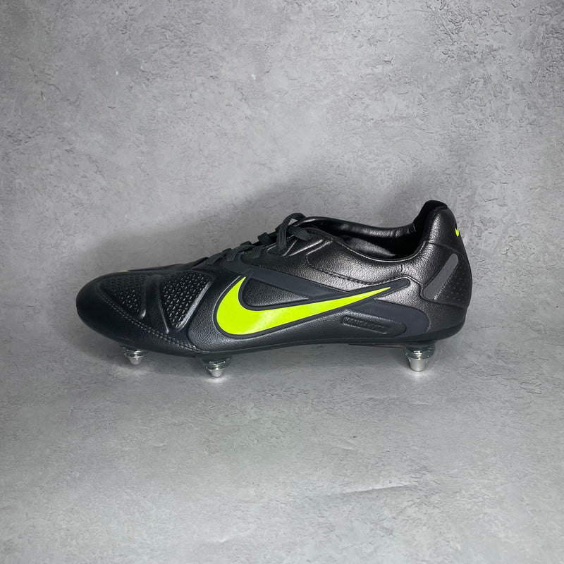 Nike CTR360 Maestri II SG