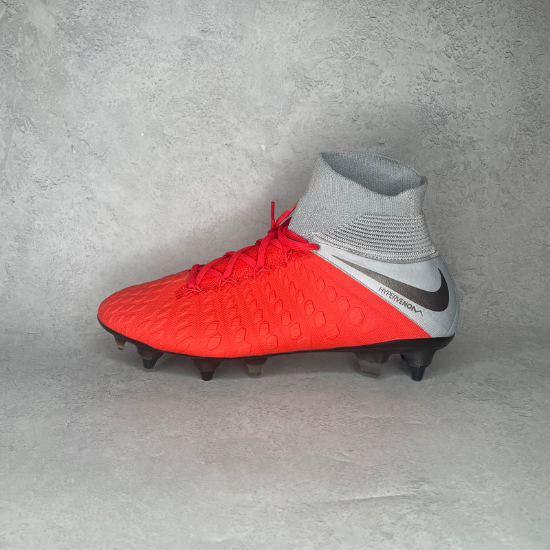 Nike hypervenom phantom sales 3 df sg-pro anti-clog