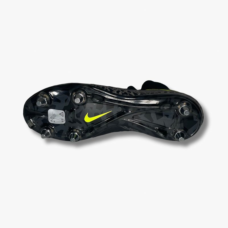 Nike Hypervenom Phantom 2 SG-Pro