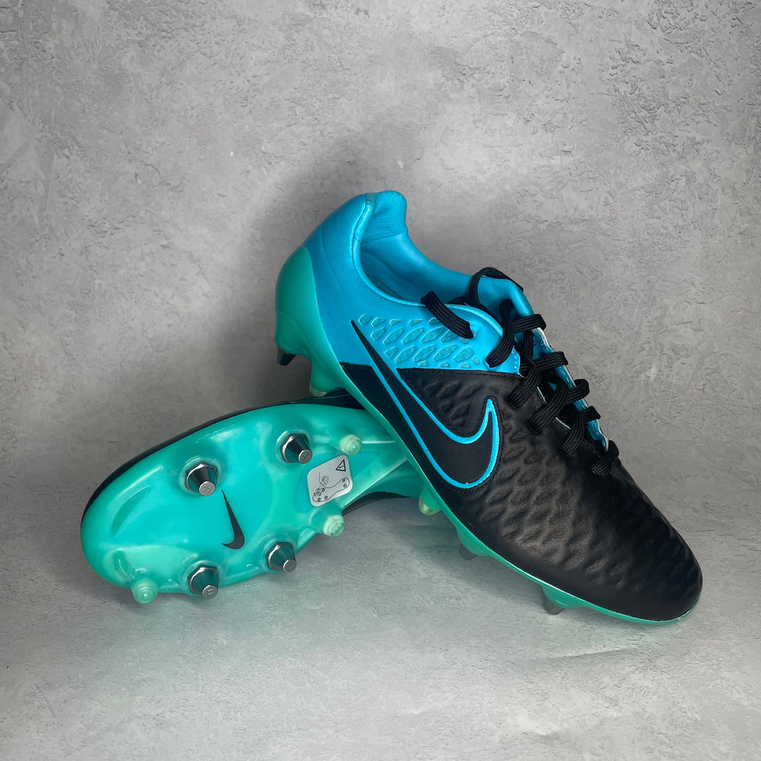 nike magista opus black blue