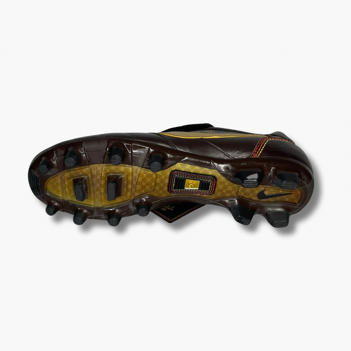 nike mercurial ronaldinho