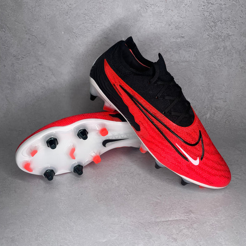 Nike Gripknit Phantom GX Elite SG-Pro