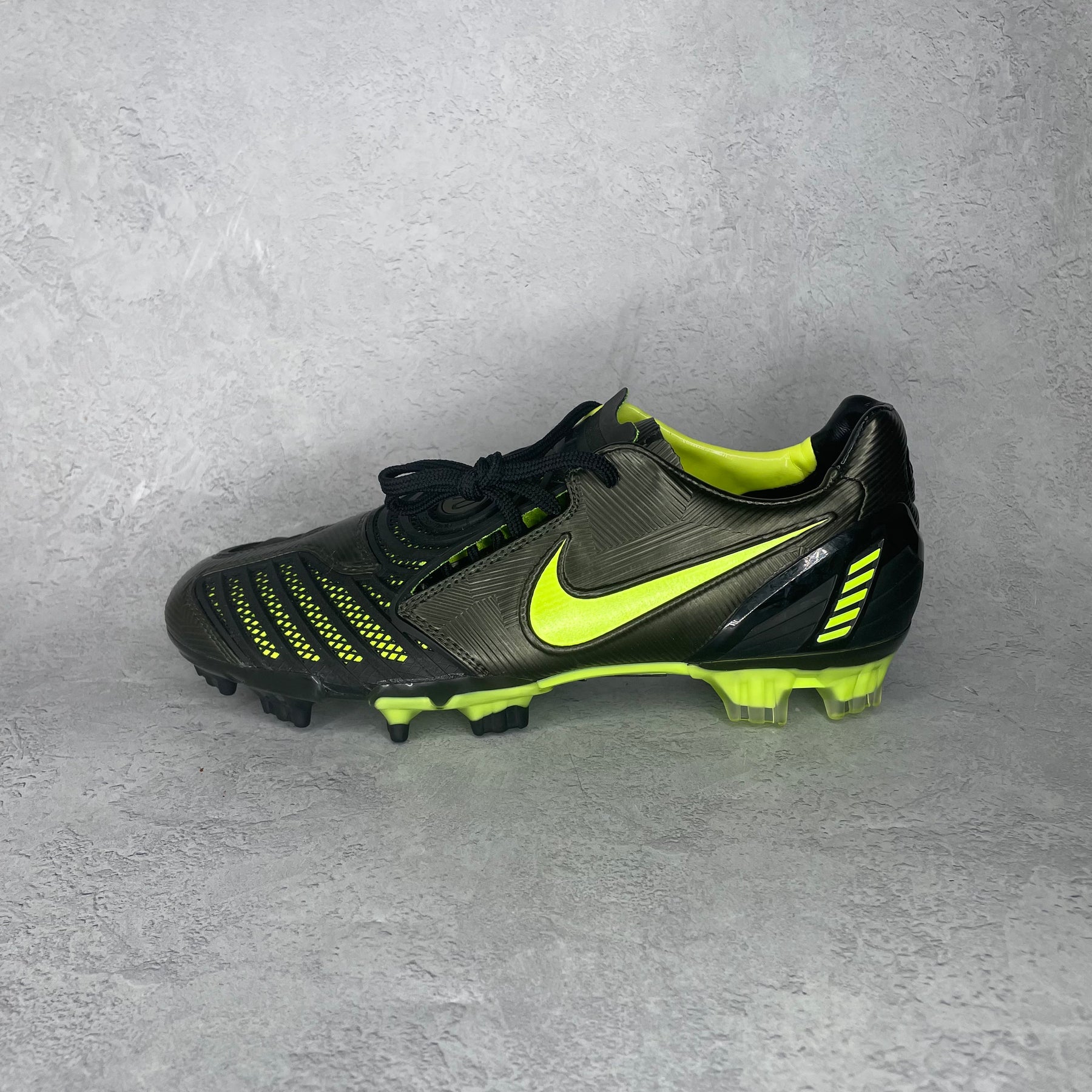 Nike total 90 2024 laser 2 green