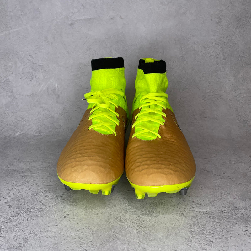 Nike Magista Obra Leather SG-Pro